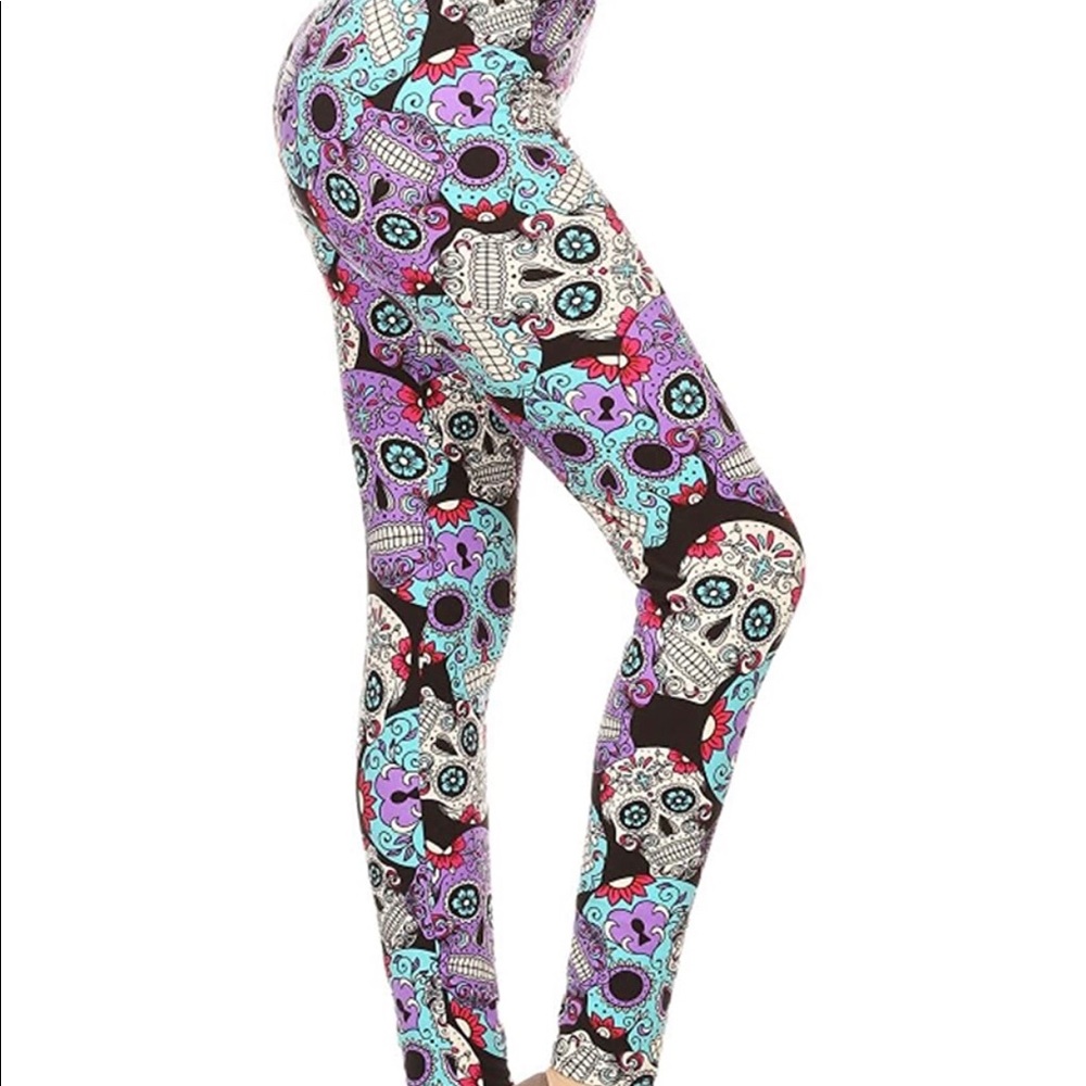 NWT Skull Leggingd